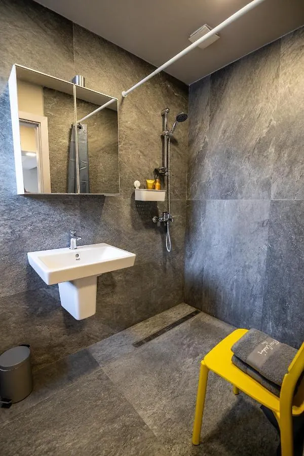 公寓 City Center Apartament “Marta” 瓦爾納