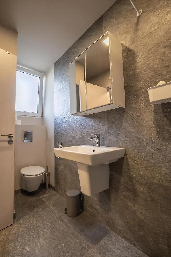 City Center Apartament “Marta” 瓦爾納